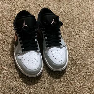 Jordan one lows 7.5